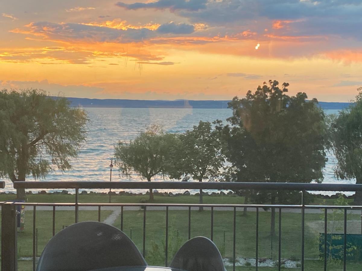 Silver Coast Apartman Siófok Exteriör bild