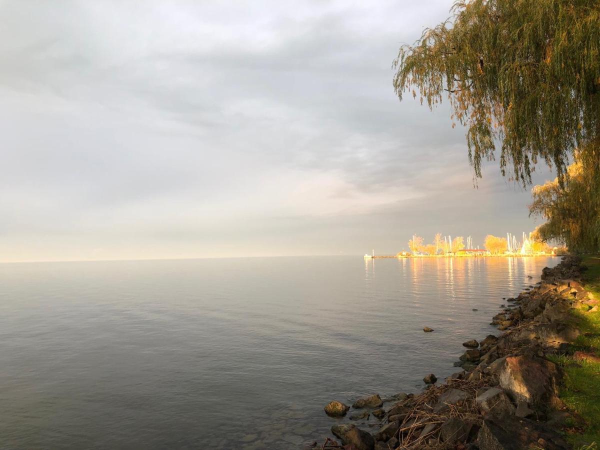 Silver Coast Apartman Siófok Exteriör bild
